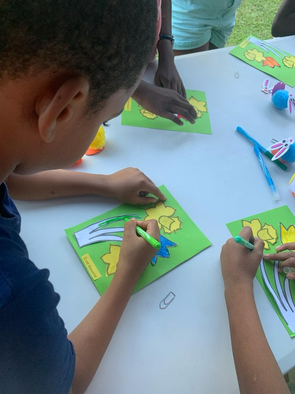 Contact illustration